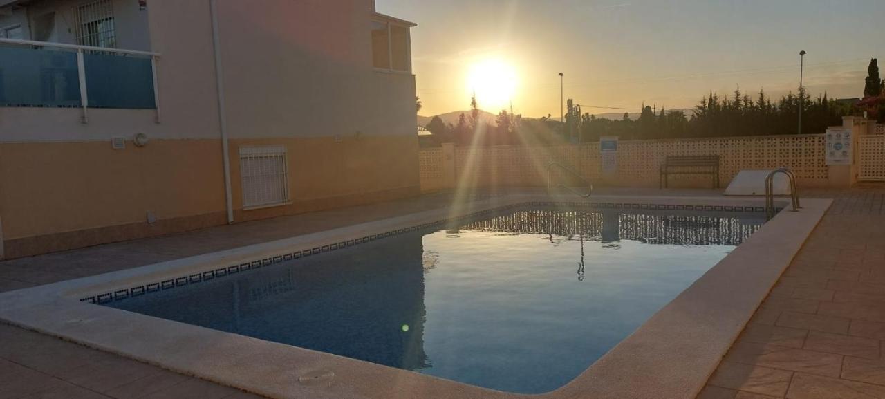 Amanacer Oliva Apartamento Exterior foto